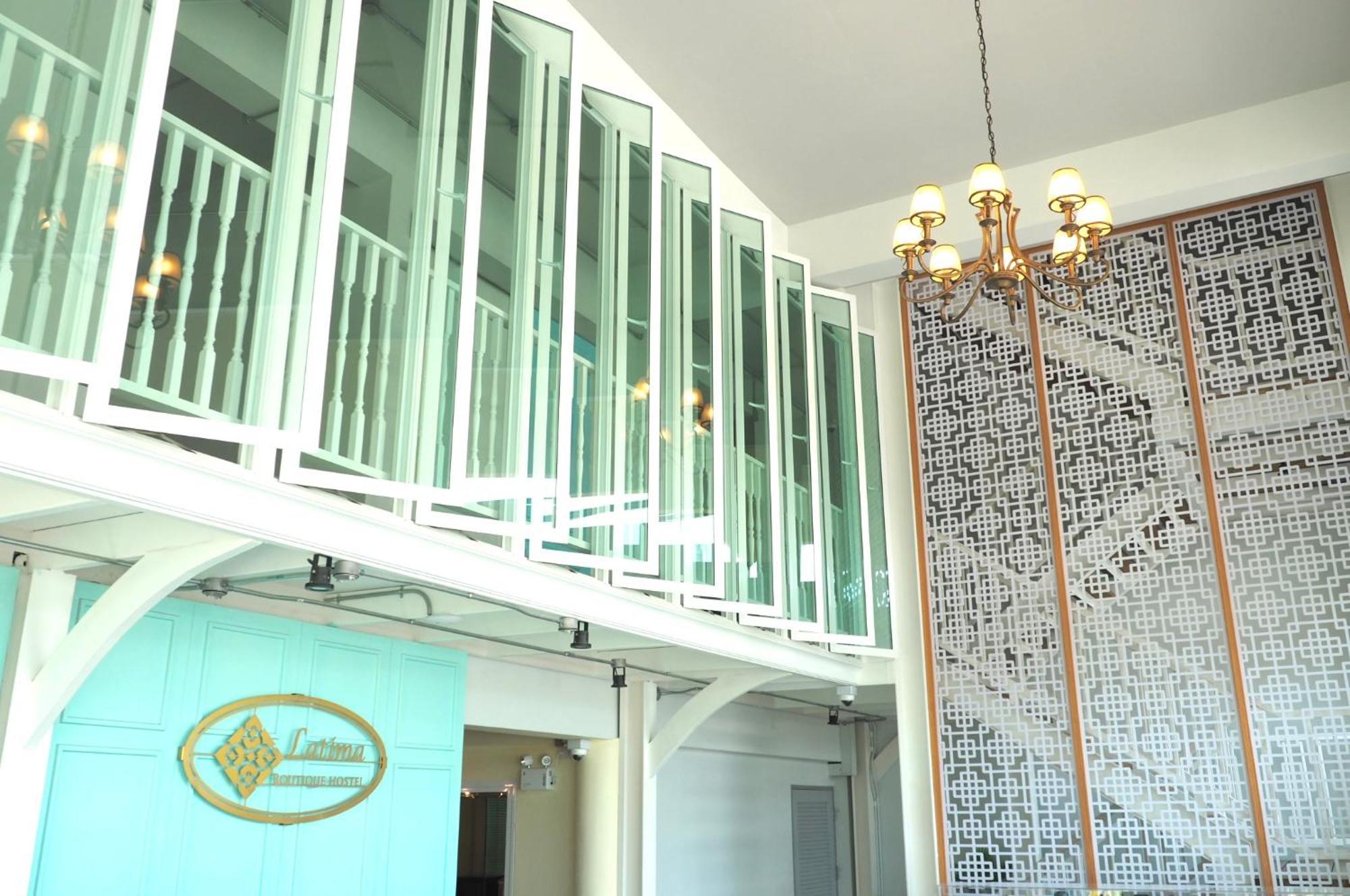 Latima Boutique Hostel Kanchanaburi City Exteriör bild