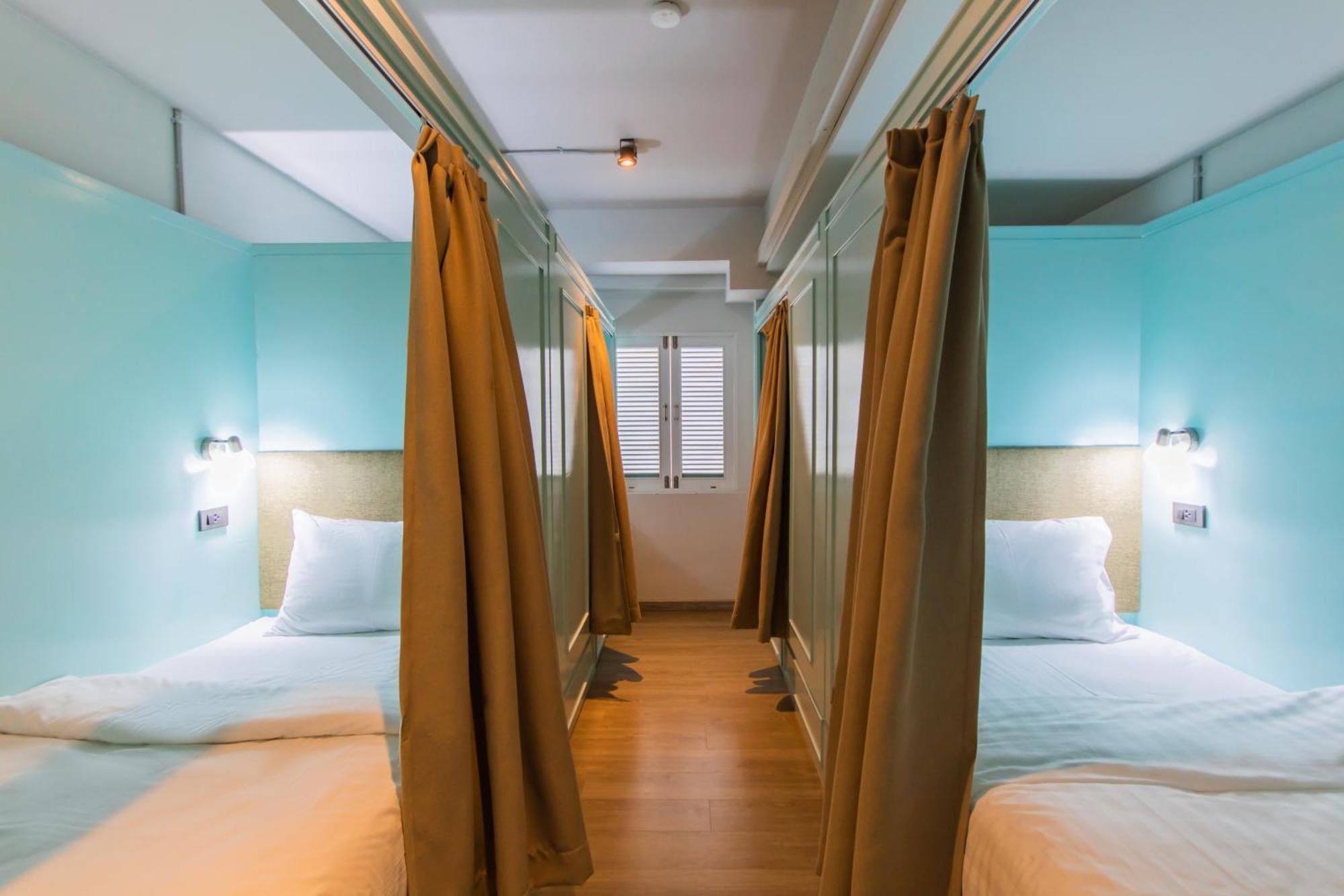 Latima Boutique Hostel Kanchanaburi City Exteriör bild