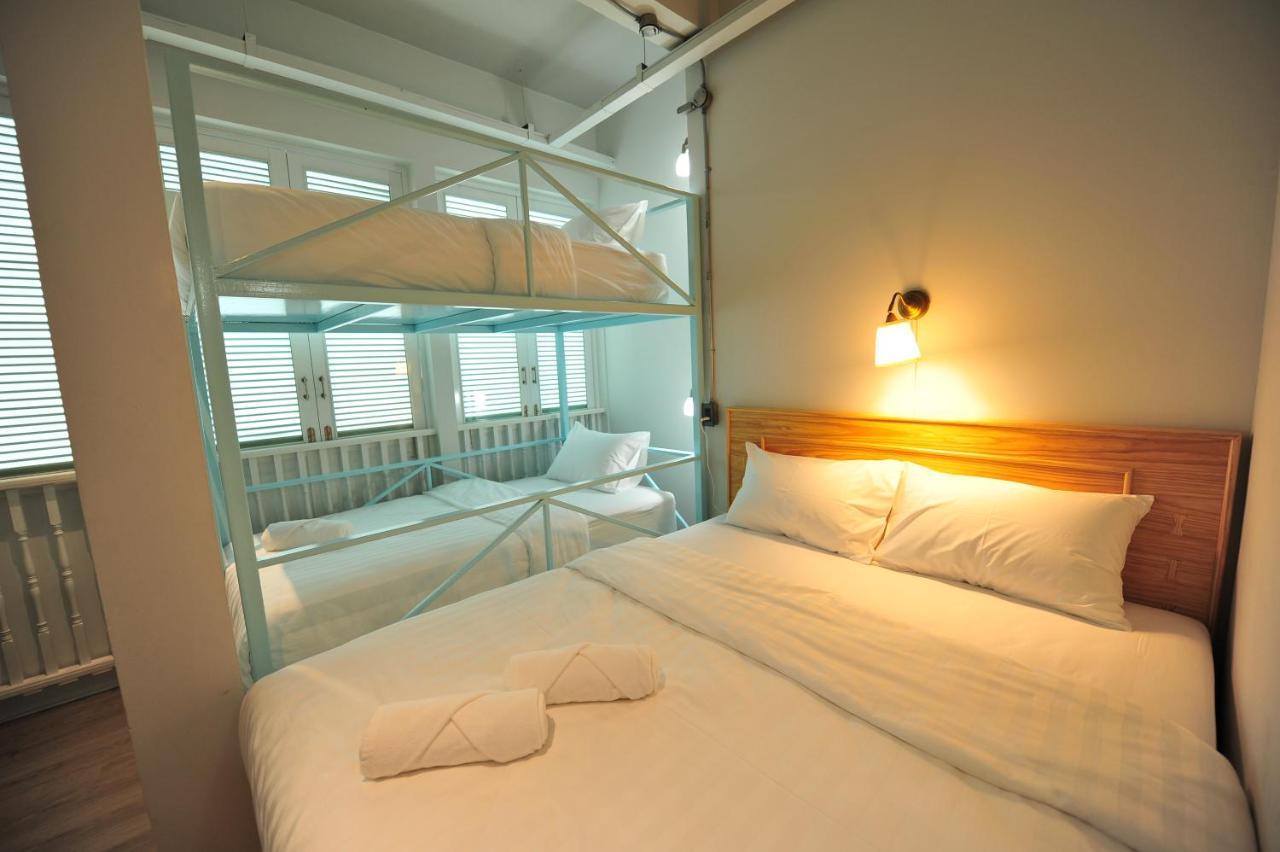 Latima Boutique Hostel Kanchanaburi City Exteriör bild