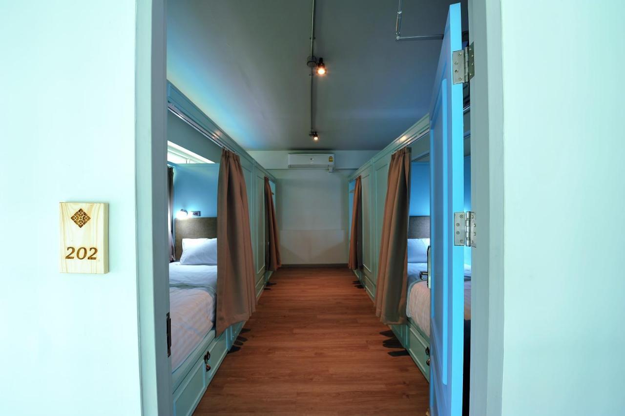 Latima Boutique Hostel Kanchanaburi City Exteriör bild
