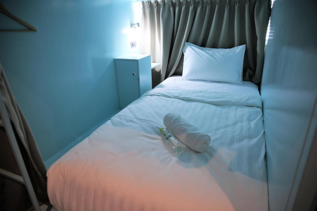 Latima Boutique Hostel Kanchanaburi City Exteriör bild