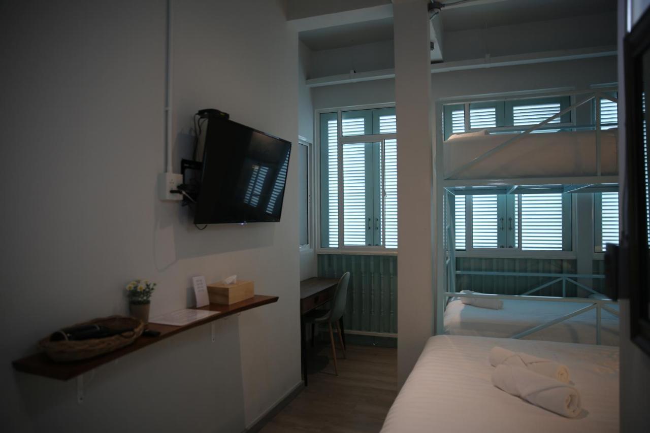 Latima Boutique Hostel Kanchanaburi City Exteriör bild